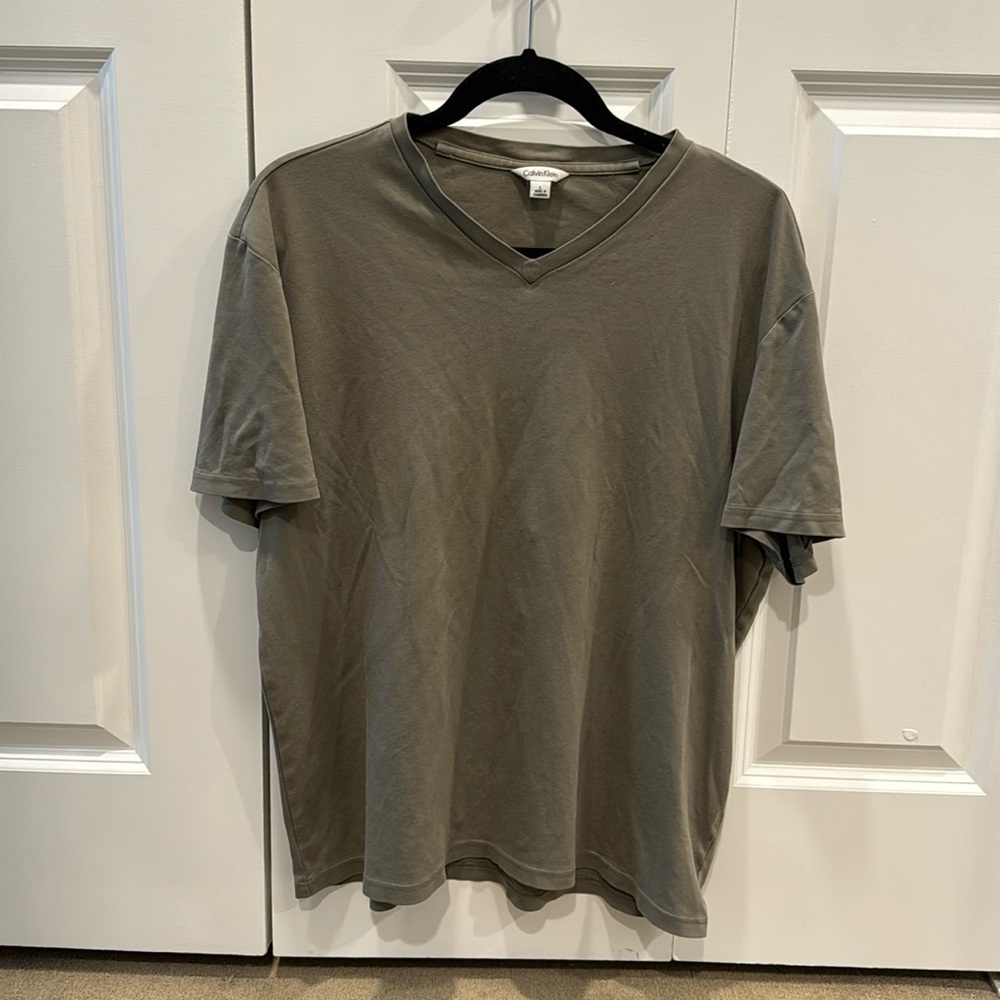 Calvin Klein V Neck tee shirt